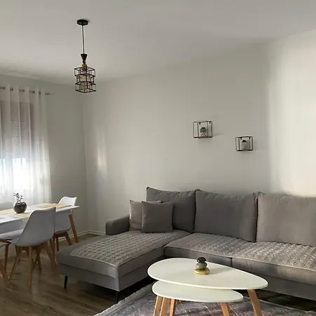 Riara * Vlorë